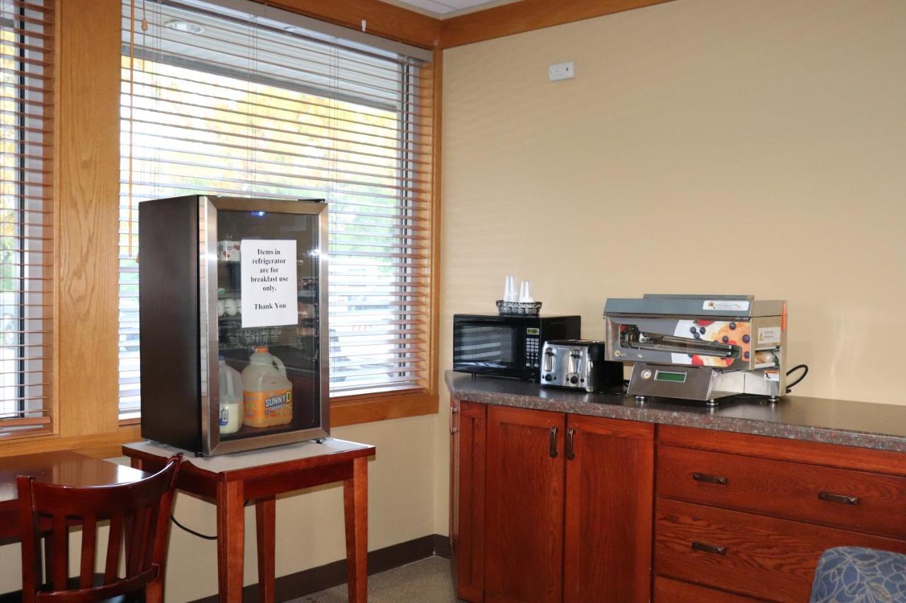 Prairie Inn Holmen La Crosse Area 외부 사진
