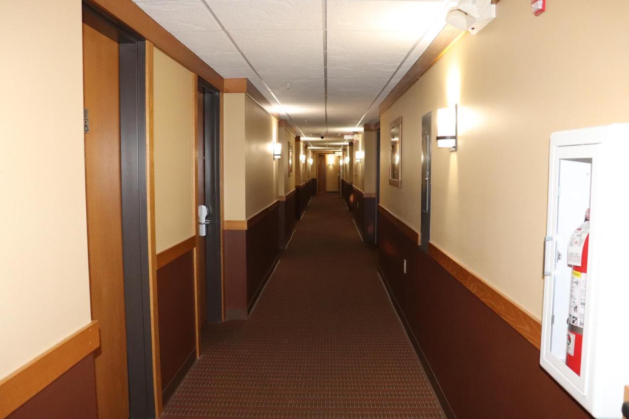 Prairie Inn Holmen La Crosse Area 외부 사진